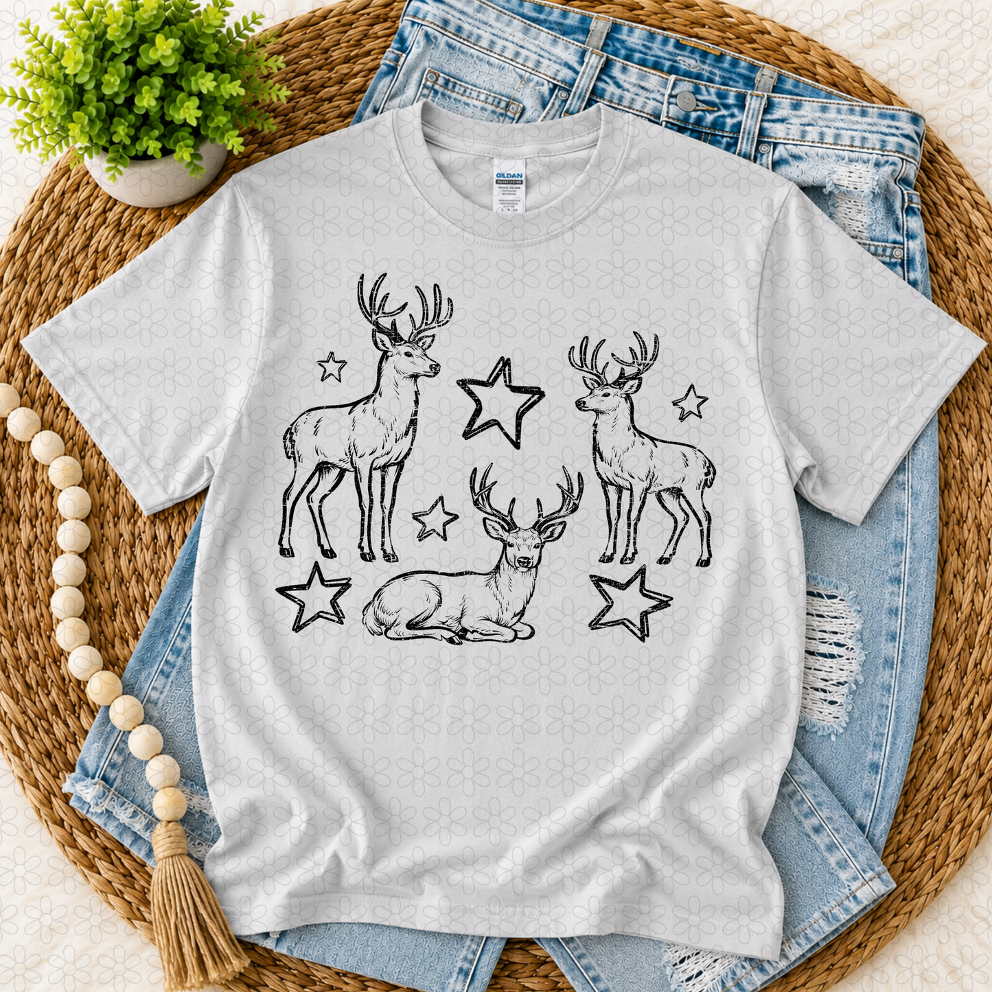 Deer (black or white)