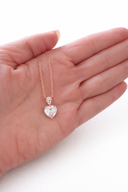Lucy Heart Necklace- 18"