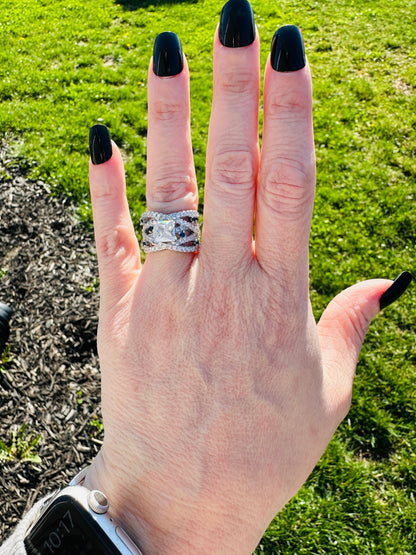 Elowen Sapphire Luxe Band Ring