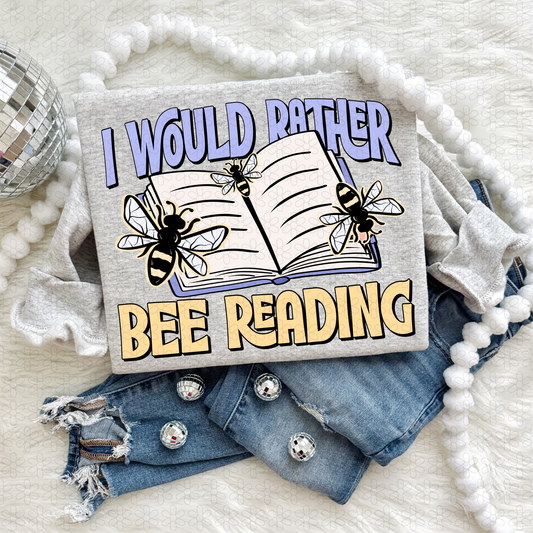 Bee reading